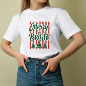 Merry & Bright entre Pinos - mujer Merry & Bright entre Pinos, camiseta blanca, mujer