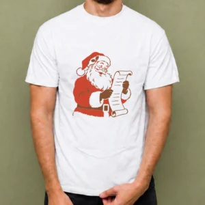 Santa y su Lista blanca - hombre Playera blanca Santa y su Lista, vista en hombre
